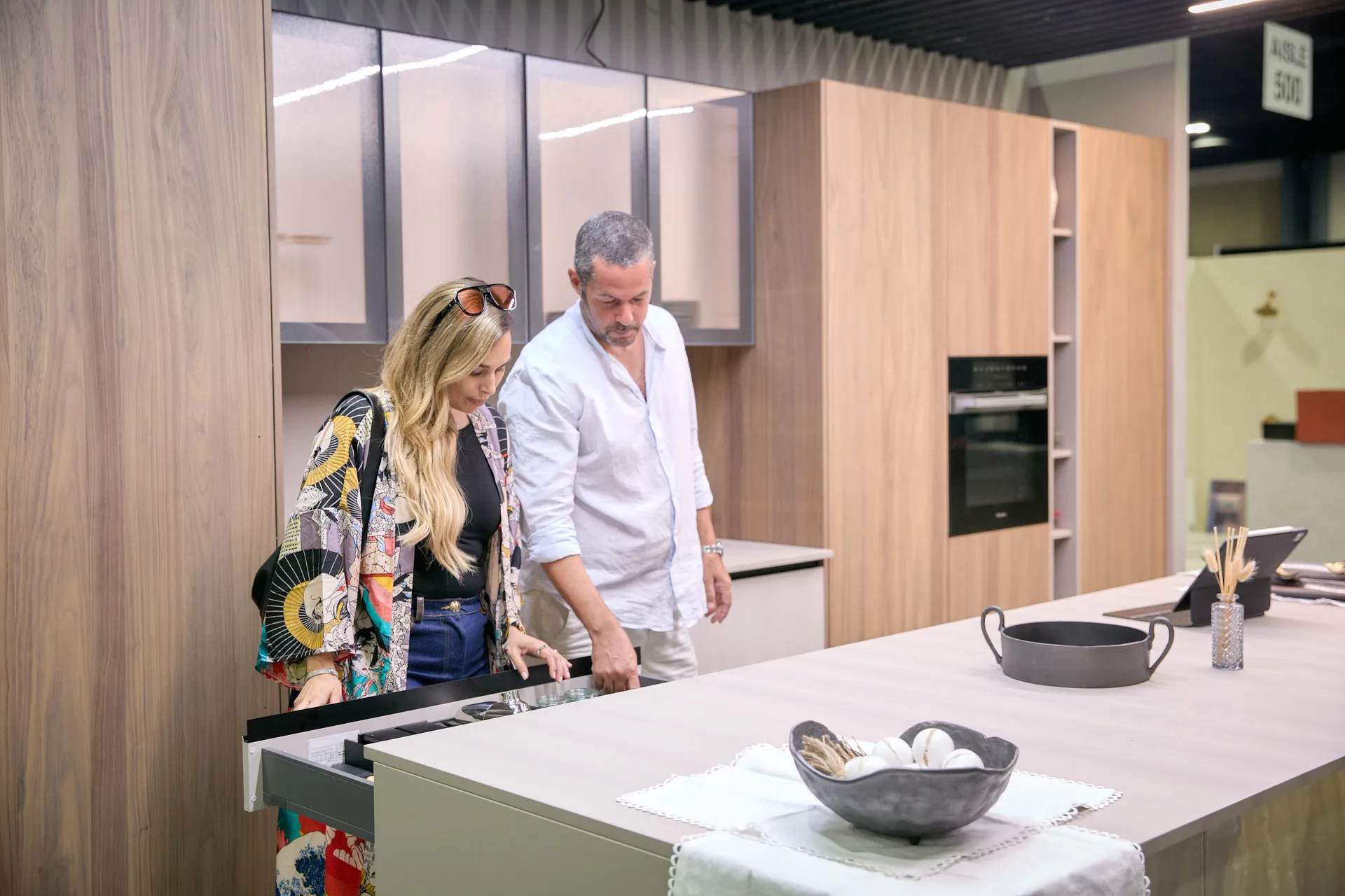 Luxury custom kitchen design showcased at the Home Design and Remodeling Show. Thousands of attendees experience the latest design trends, custom elements, and top businesses in the kitchen and bathroom industry in South Florida.